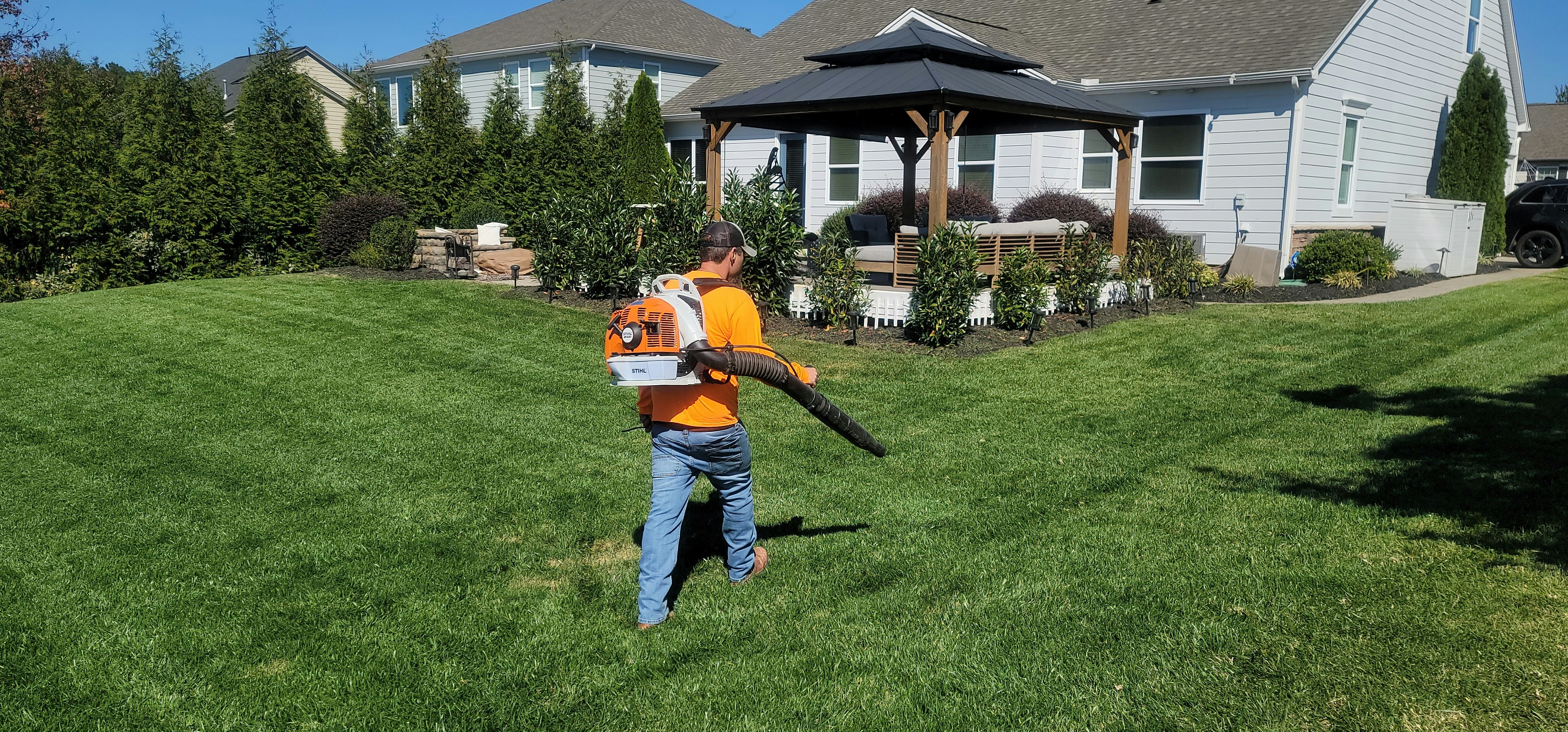 About Pole Position Lawns